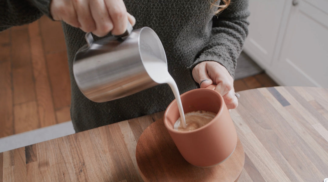 How to Make a Dairy-Free Dulce de Leche Latte